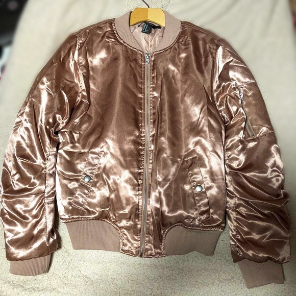 💥 Limited Time! Cool Gal Bomber Jacket – Holiday Clearance! - Picture 2 of 6